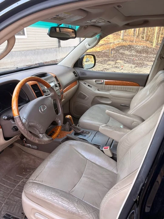 2006 Lexus GX 1st Gen - Image 3 of 9