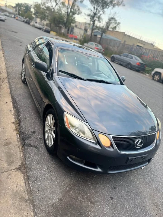 2006 Lexus GS 3rd Gen - Image 2 of 19