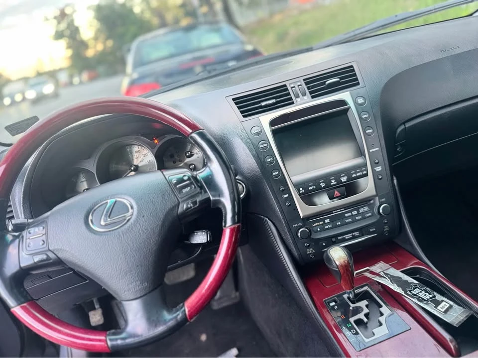 2006 Lexus GS 3rd Gen - Image 19 of 19
