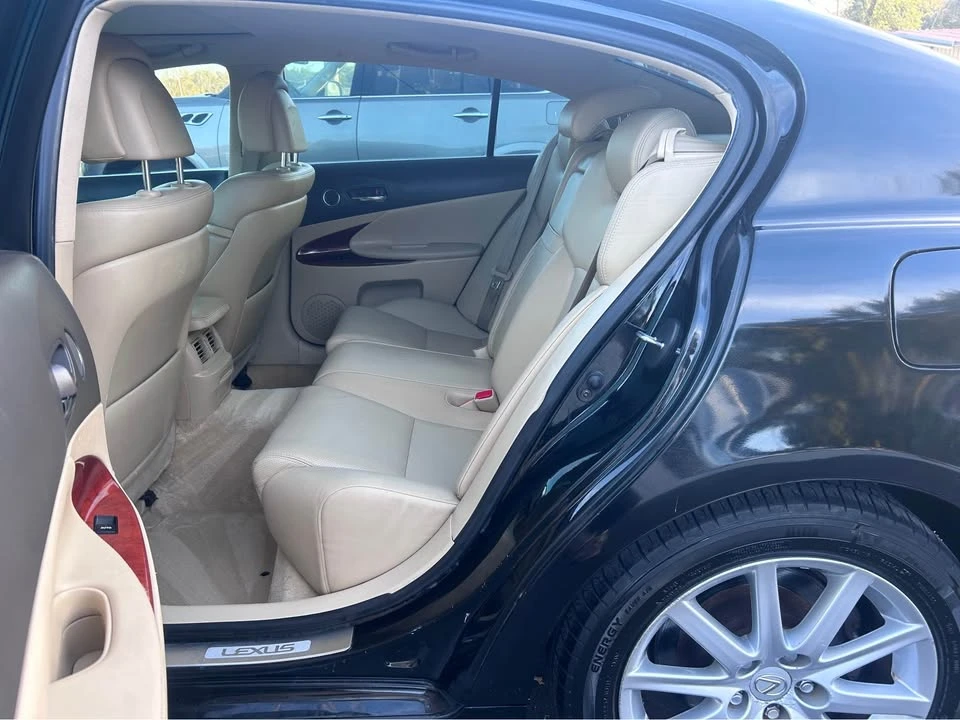 2006 Lexus GS 3rd Gen - Image 9 of 20