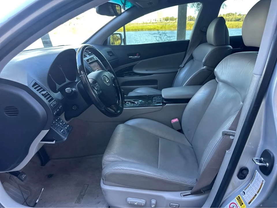 2006 Lexus GS 3rd Gen - Image 2 of 17