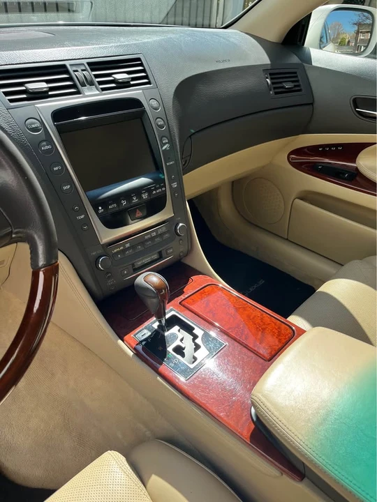 2006 Lexus GS 3rd Gen - Image 11 of 20