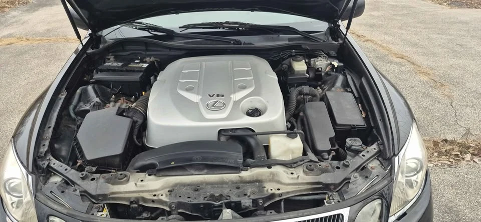 2006 Lexus GS 3rd Gen - Image 2 of 14