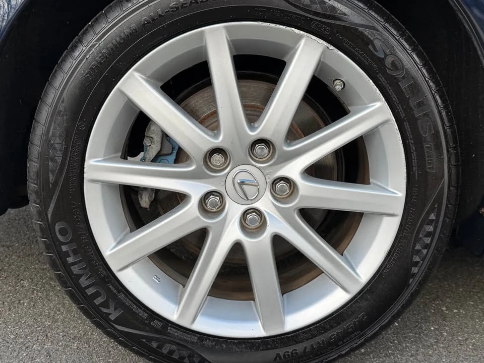 2006 Lexus GS 3rd Gen - Image 9 of 20