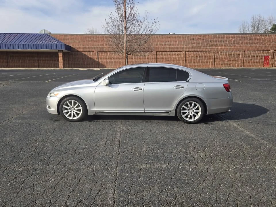 2006 Lexus GS 3rd Gen - Image 2 of 18