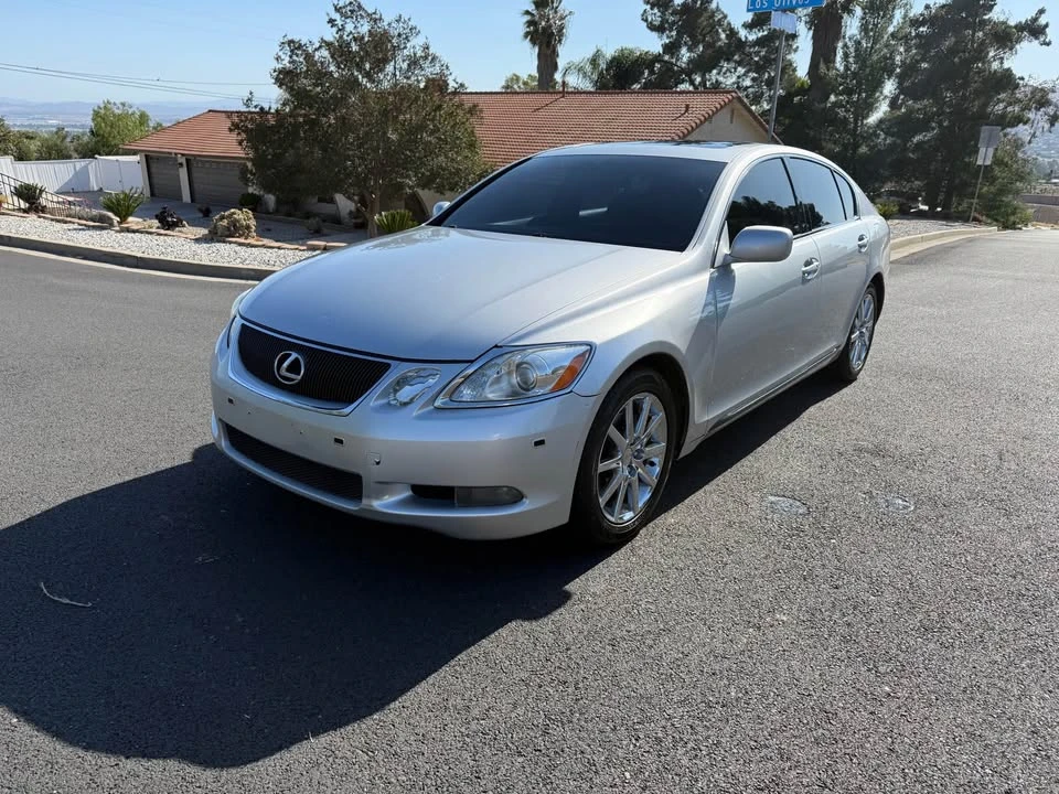 2006 Lexus GS 3rd Gen - Image 2 of 11