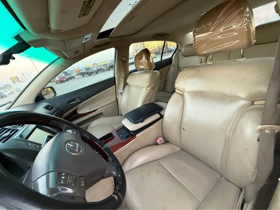 2006 Lexus GS 3rd Gen - Image 4 of 16