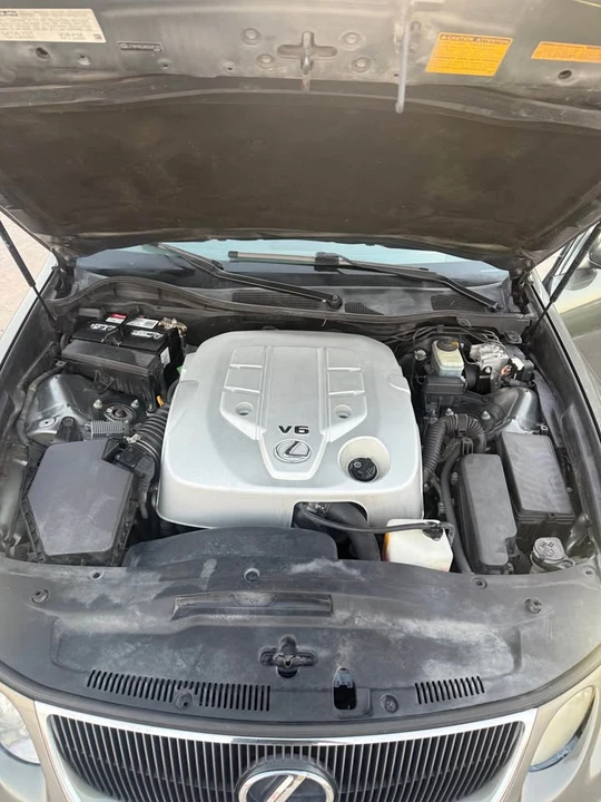 2006 Lexus GS 3rd Gen - Image 8 of 16