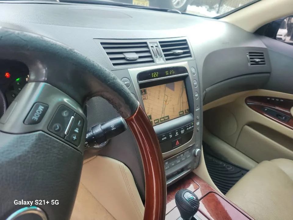 2006 Lexus GS 3rd Gen - Image 8 of 11