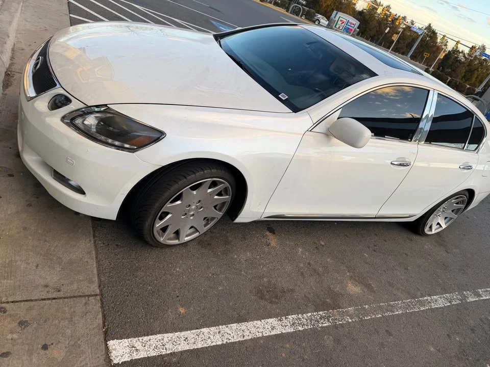 2006 Lexus GS 3rd Gen - Image 2 of 9