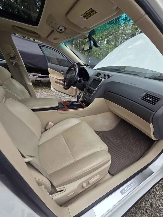 2006 Lexus GS 3rd Gen - Image 11 of 19