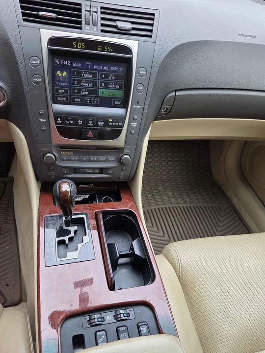 2006 Lexus GS 3rd Gen - Image 15 of 19