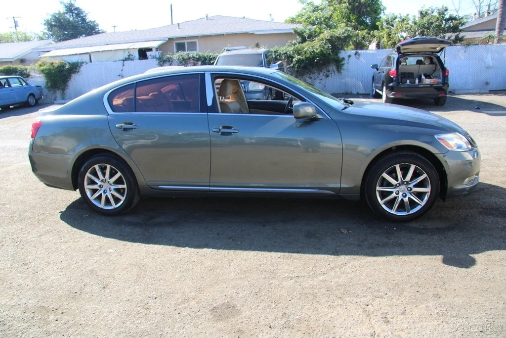2006 Lexus GS 3rd Gen - Image 9 of 21