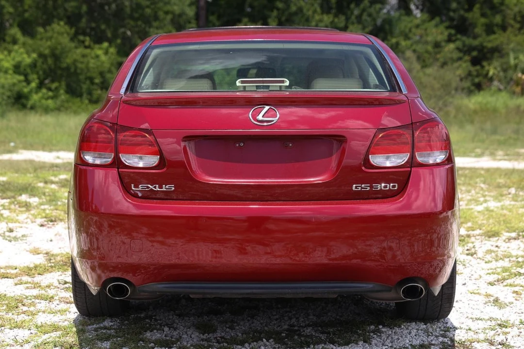 2006 Lexus GS 3rd Gen - Image 7 of 31