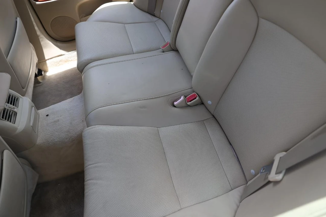 2006 Lexus GS 3rd Gen - Image 10 of 31