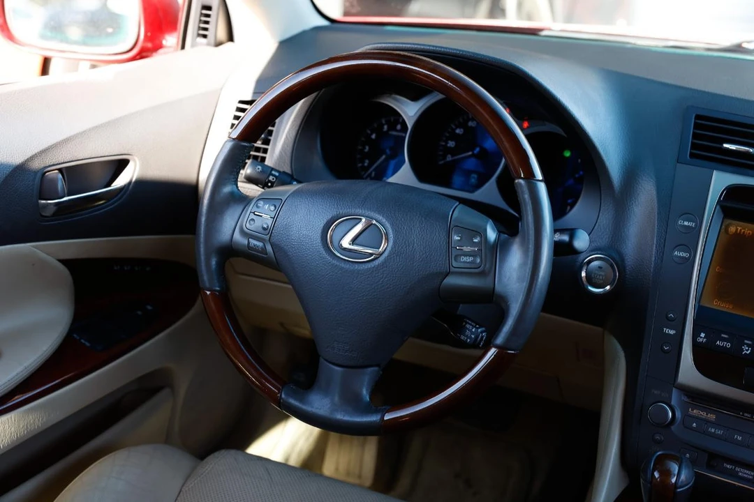 2006 Lexus GS 3rd Gen - Image 27 of 31
