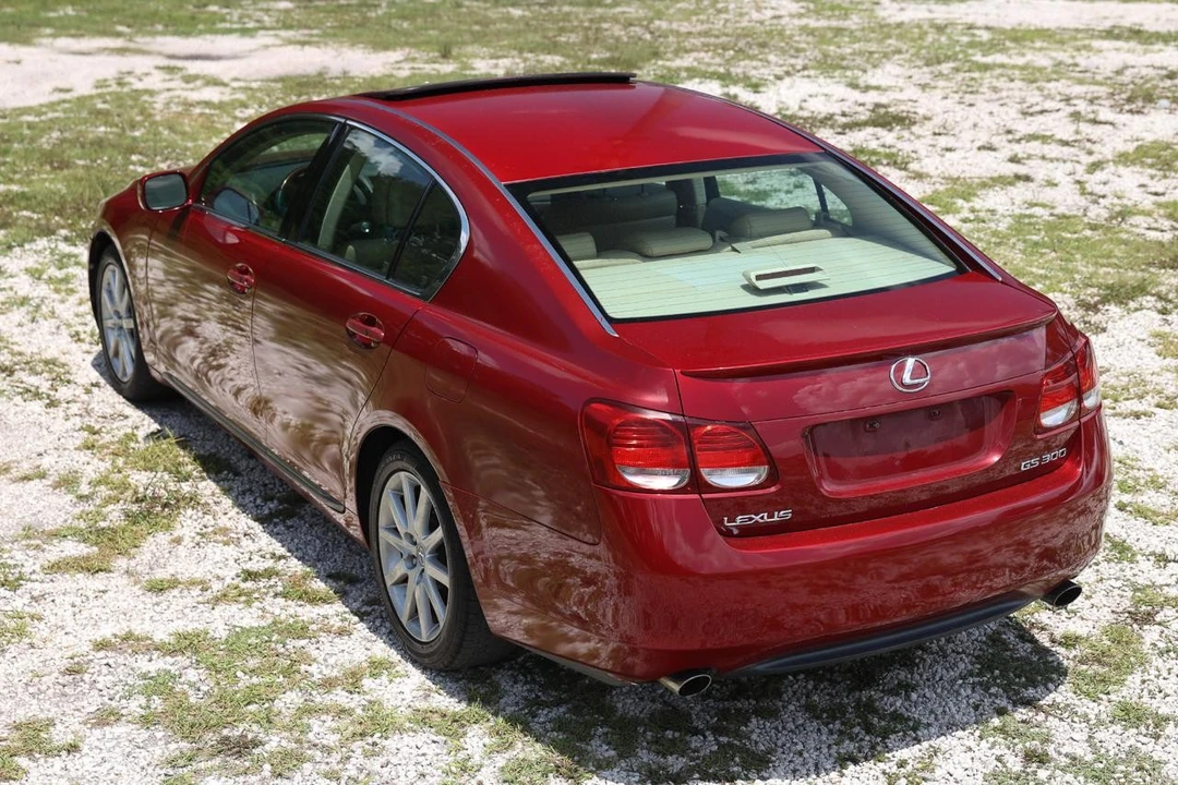 2006 Lexus GS 3rd Gen - Image 5 of 31