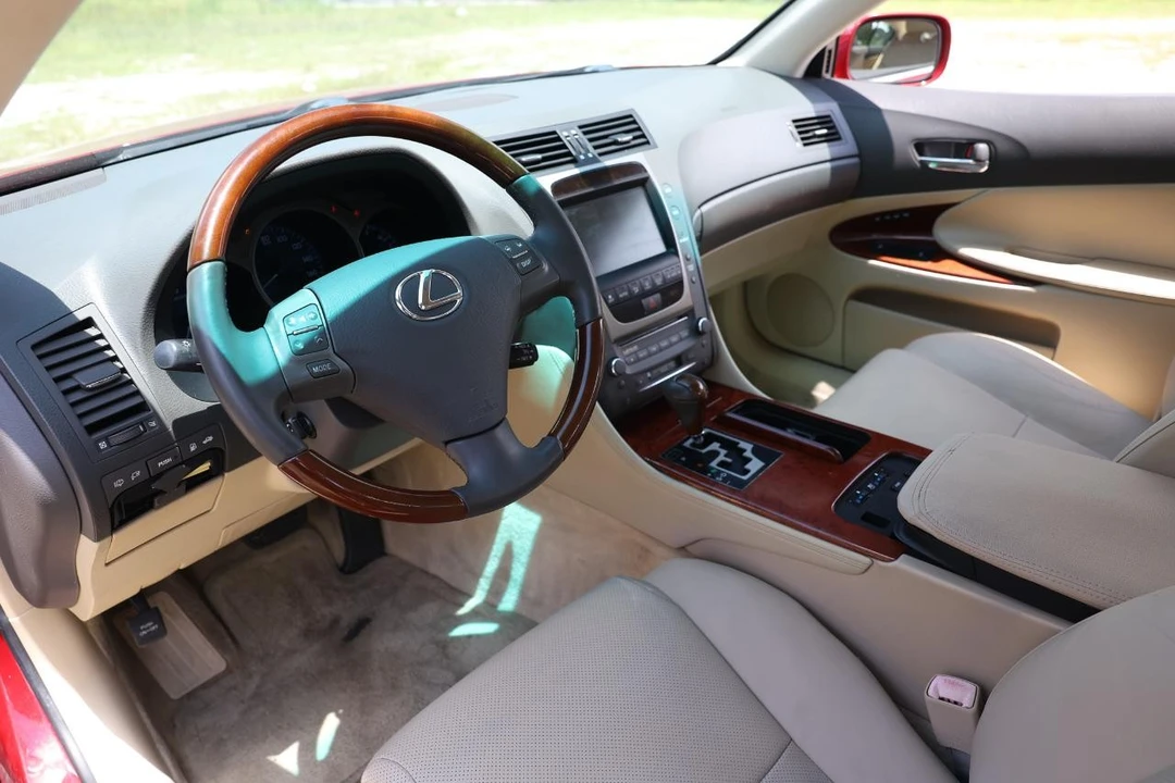 2006 Lexus GS 3rd Gen - Image 4 of 31
