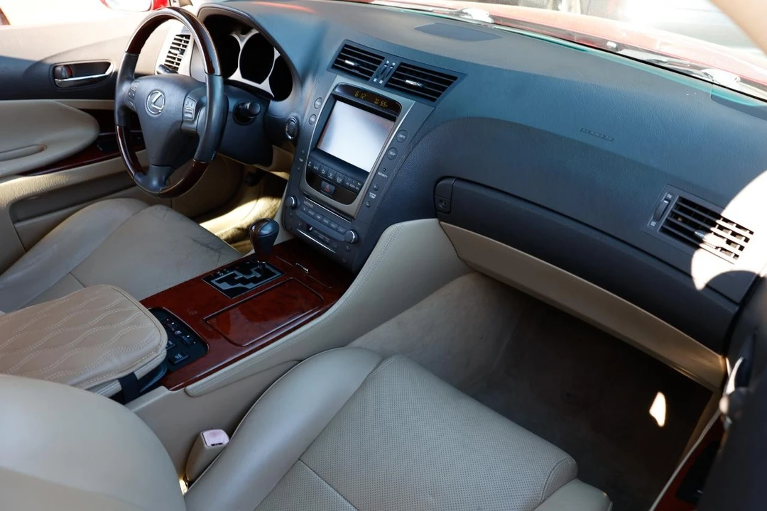 2006 Lexus GS 3rd Gen - Image 16 of 21