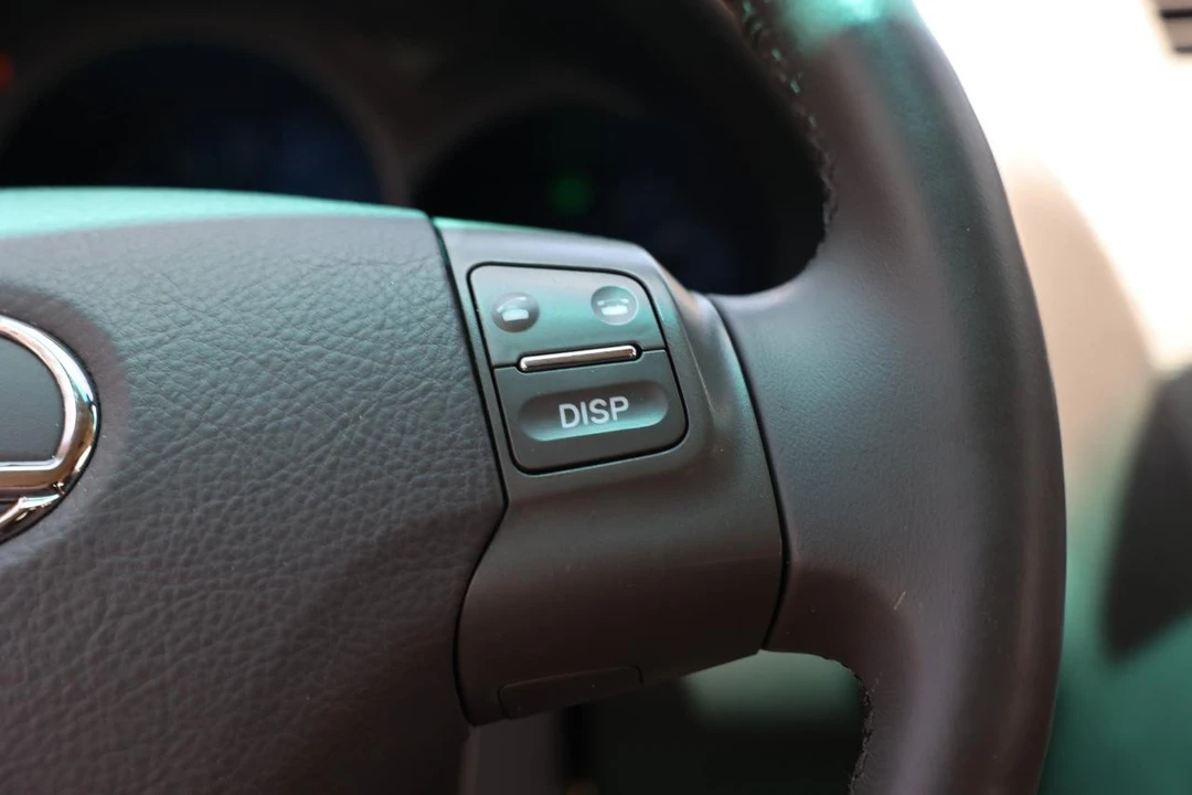 2006 Lexus GS 3rd Gen - Image 26 of 31