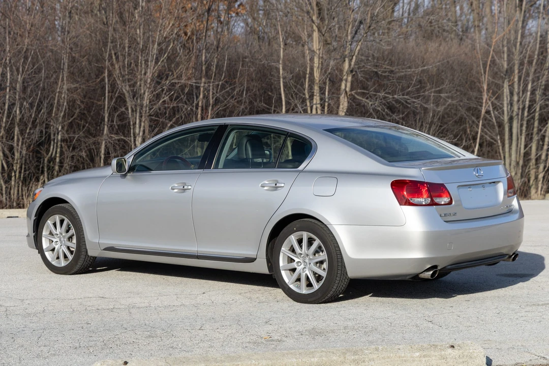 2006 Lexus GS 3rd Gen - Image 4 of 31