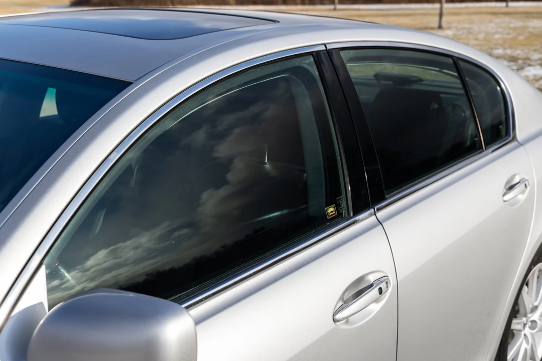2006 Lexus GS 3rd Gen - Image 16 of 31