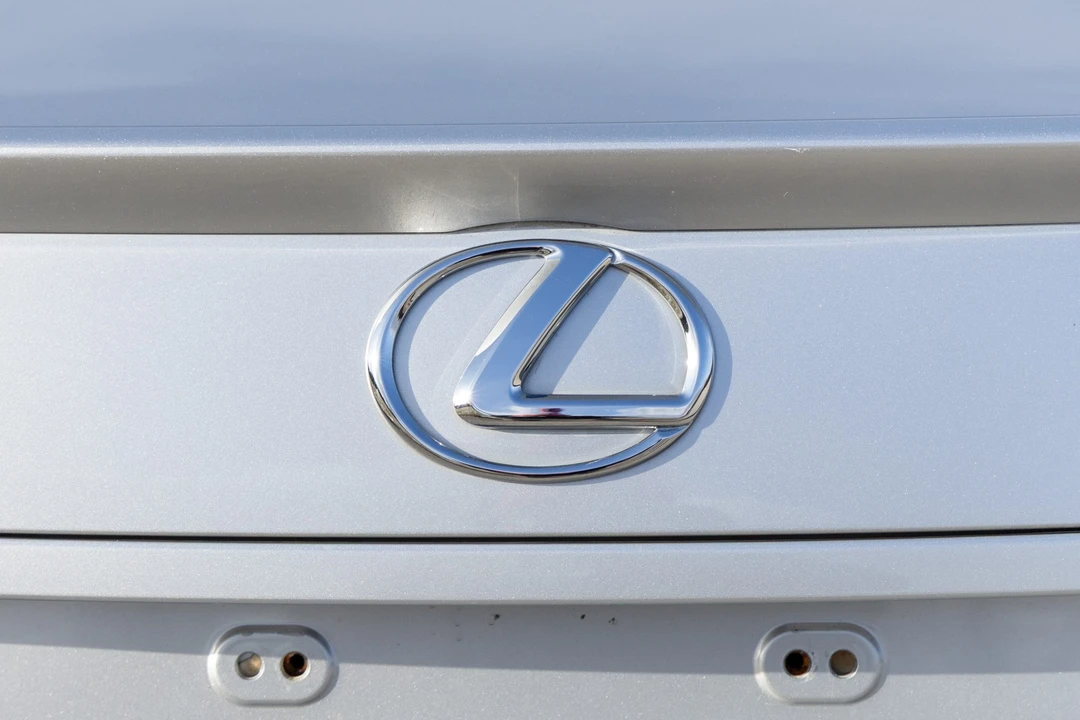 2006 Lexus GS 3rd Gen - Image 27 of 31