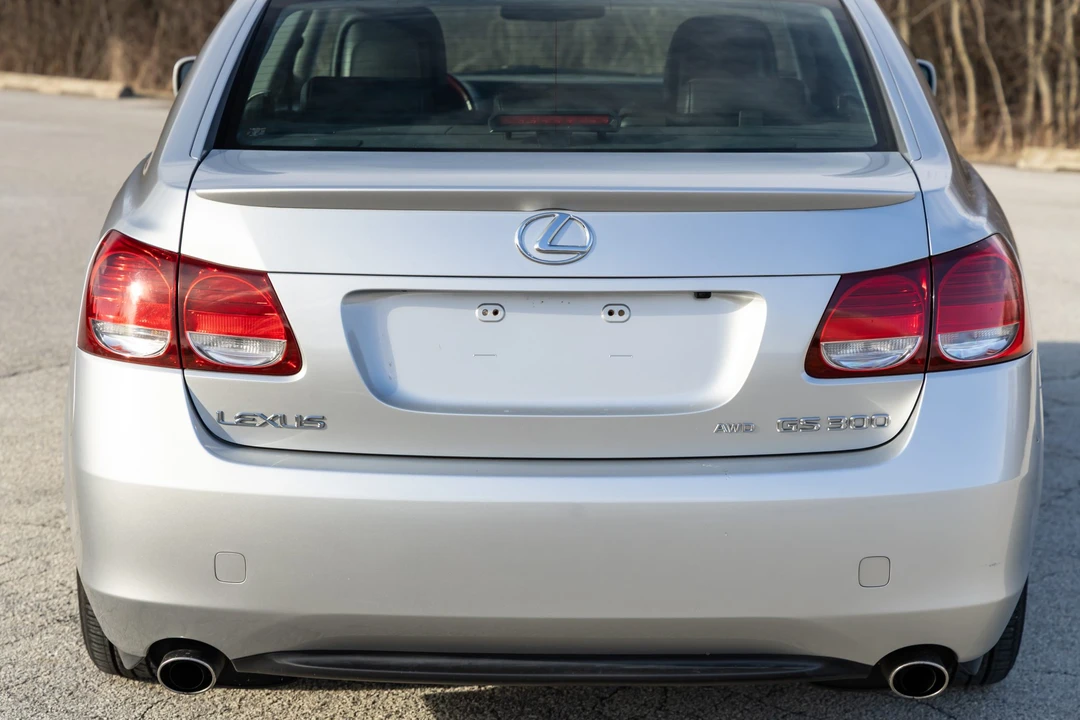 2006 Lexus GS 3rd Gen - Image 24 of 31