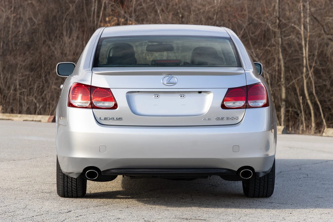 2006 Lexus GS 3rd Gen - Image 5 of 31