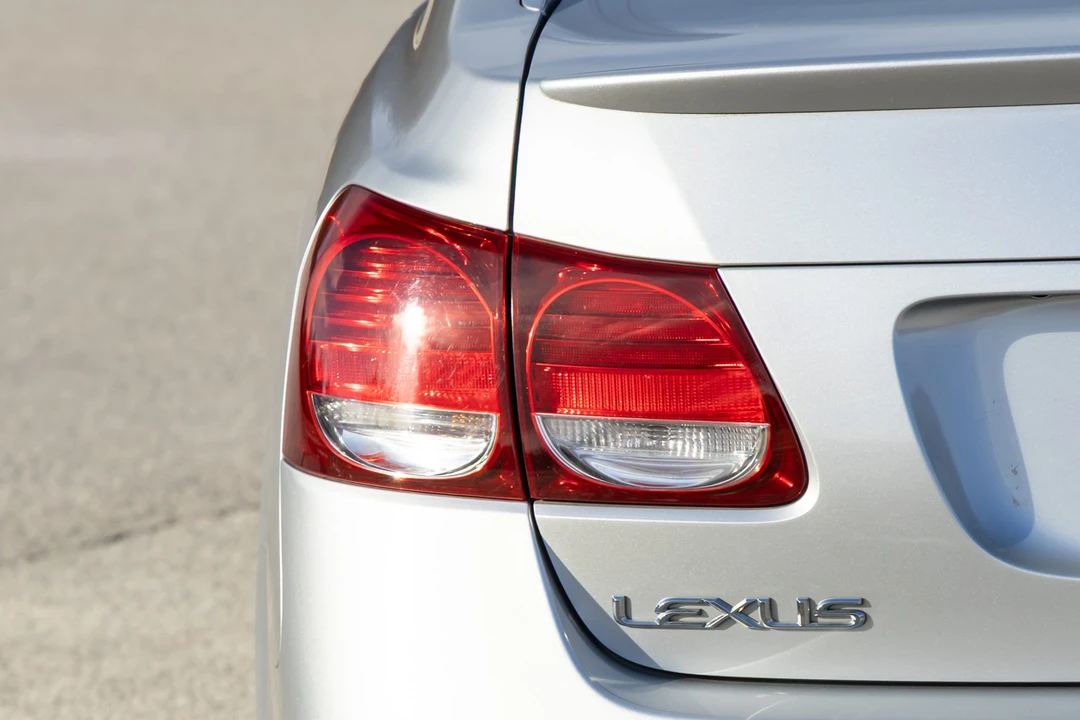 2006 Lexus GS 3rd Gen - Image 25 of 31