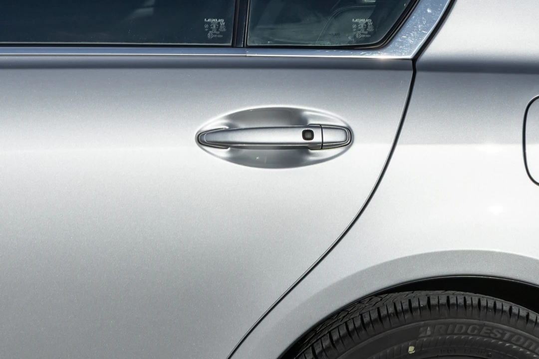 2006 Lexus GS 3rd Gen - Image 19 of 31
