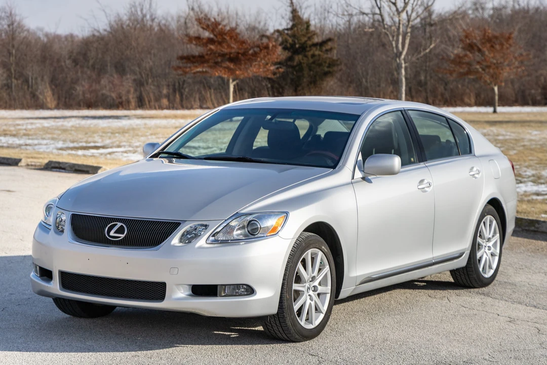 2006 Lexus GS 3rd Gen - Image 2 of 31