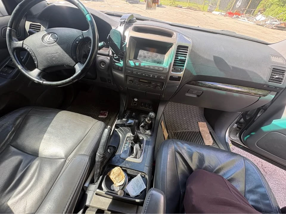 2006 Lexus GX 1st Gen - Image 7 of 8