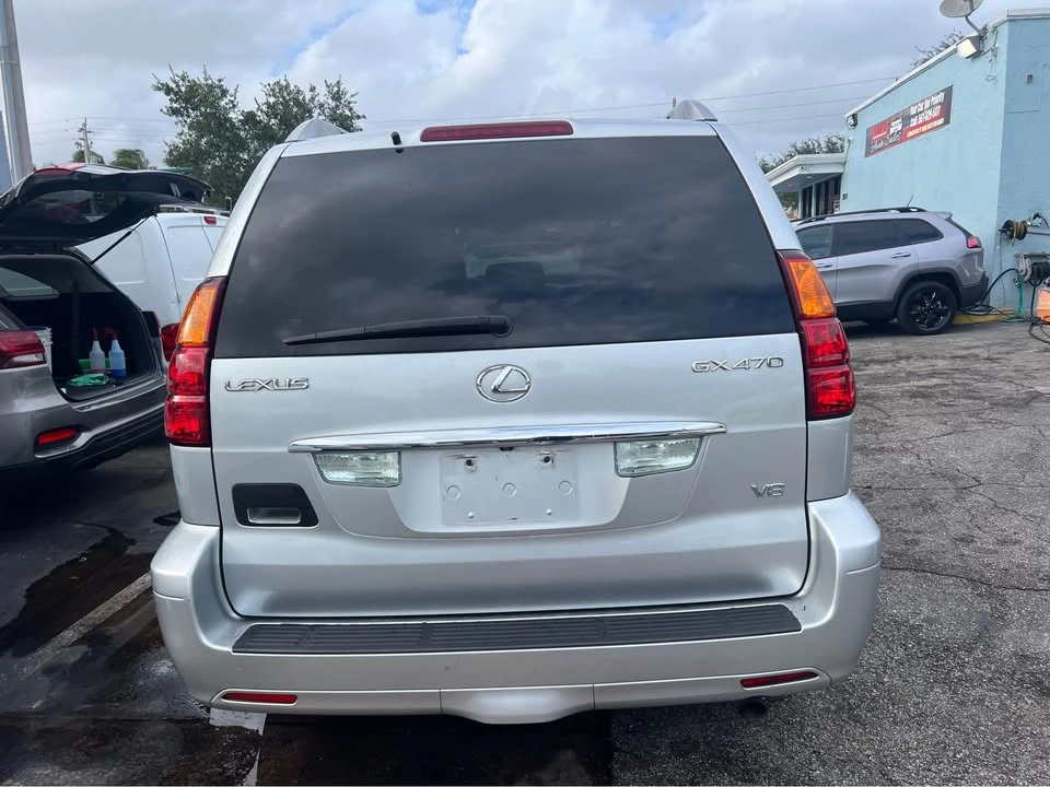 2006 Lexus GX 1st Gen - Image 4 of 8
