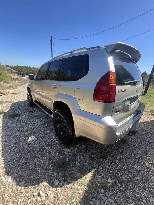 2006 Lexus GX 1st Gen - Image 8 of 11
