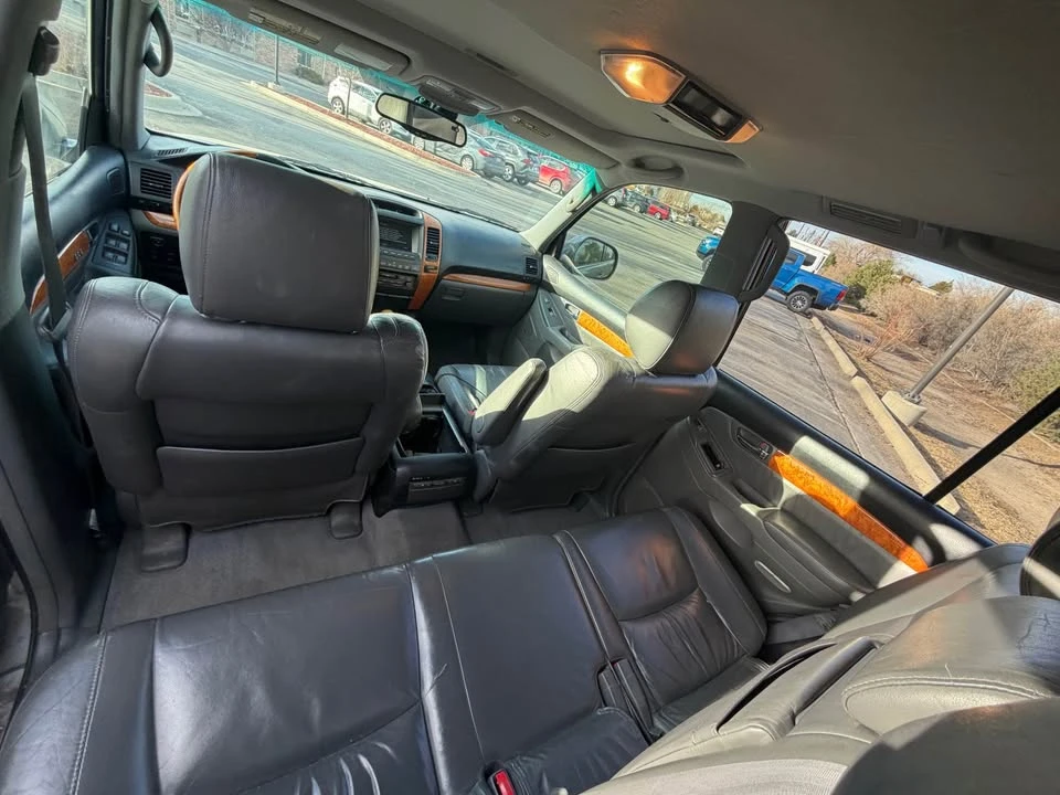 2006 Lexus GX 1st Gen - Image 13 of 15