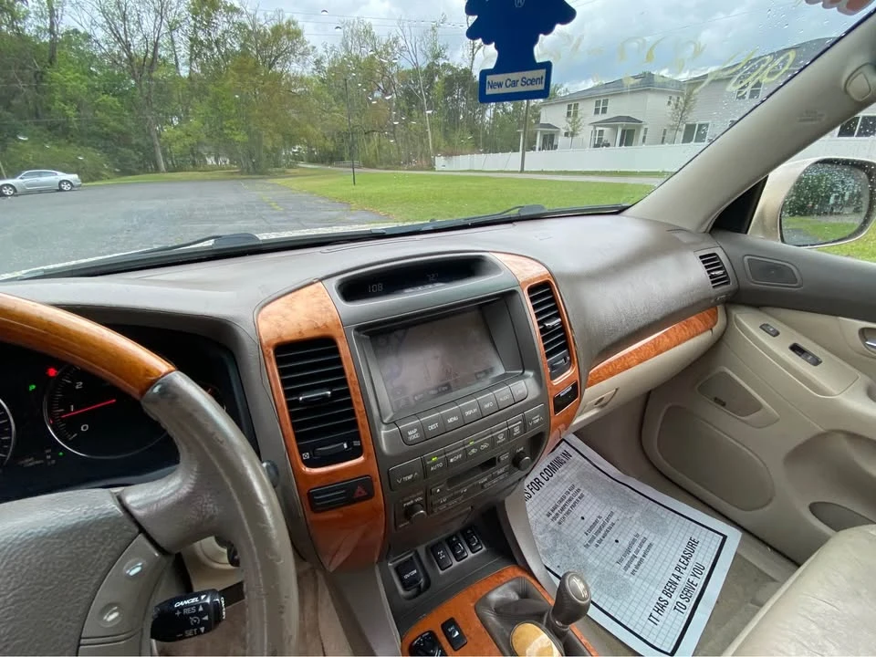 2006 Lexus GX 1st Gen - Image 15 of 20