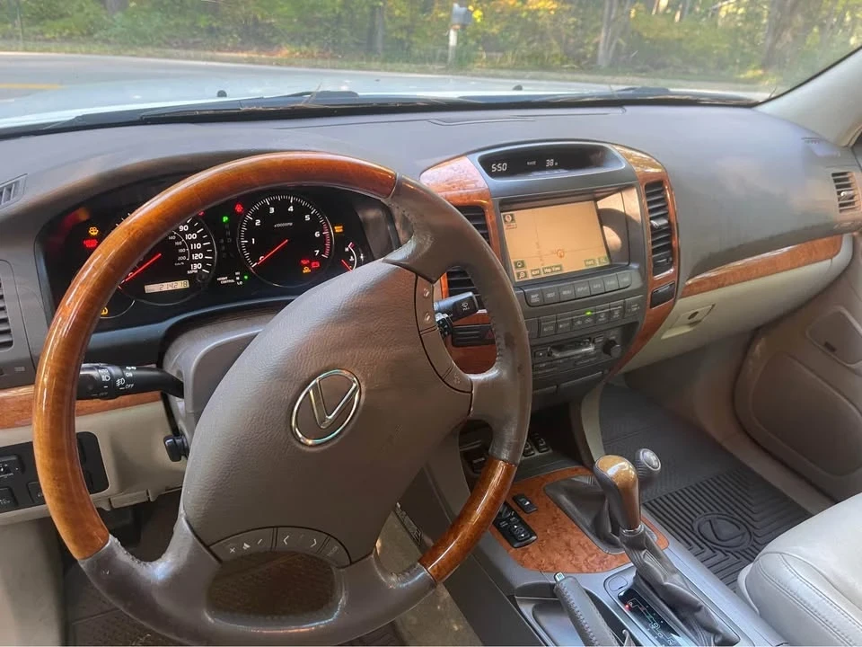 2006 Lexus GX 1st Gen - Image 6 of 10