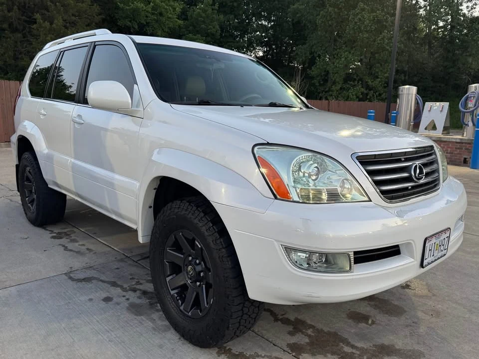 2006 Lexus GX 1st Gen - Image 6 of 10