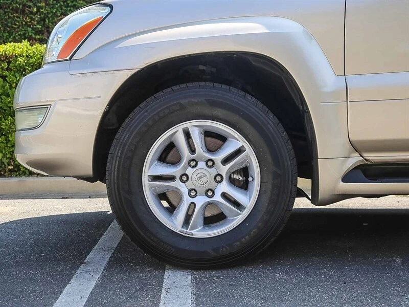 2006 Lexus GX 2nd Gen - Image 11 of 21