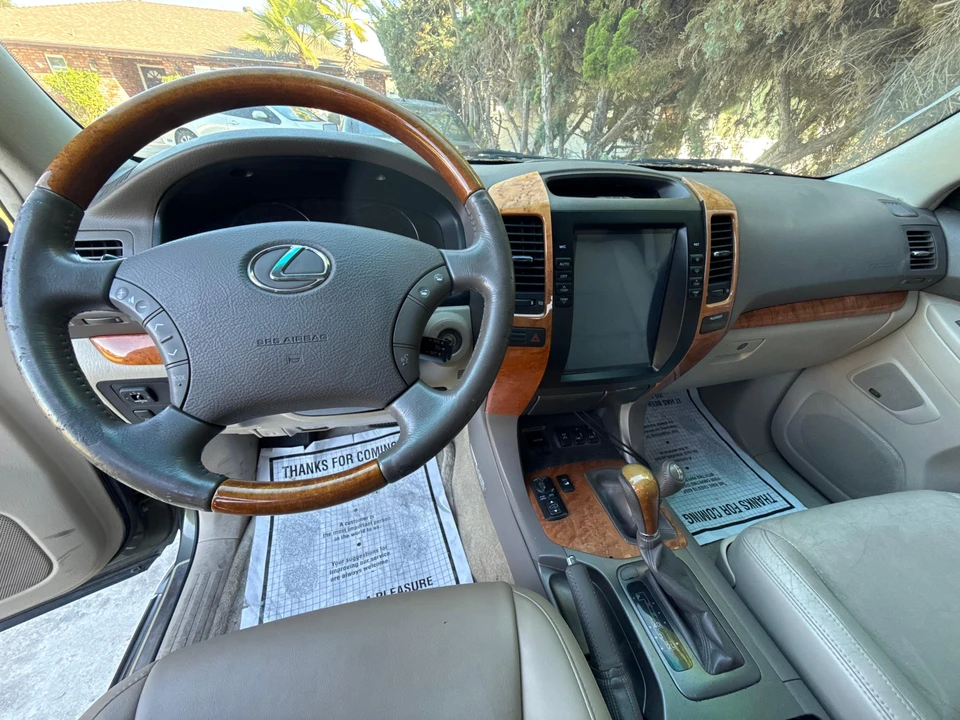 2006 Lexus GX 1st Gen - Image 25 of 31