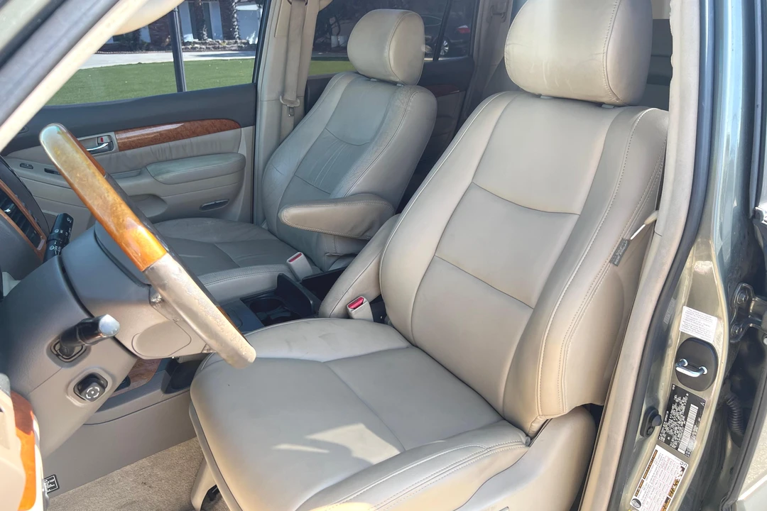2006 Lexus GX 1st Gen - Image 19 of 31
