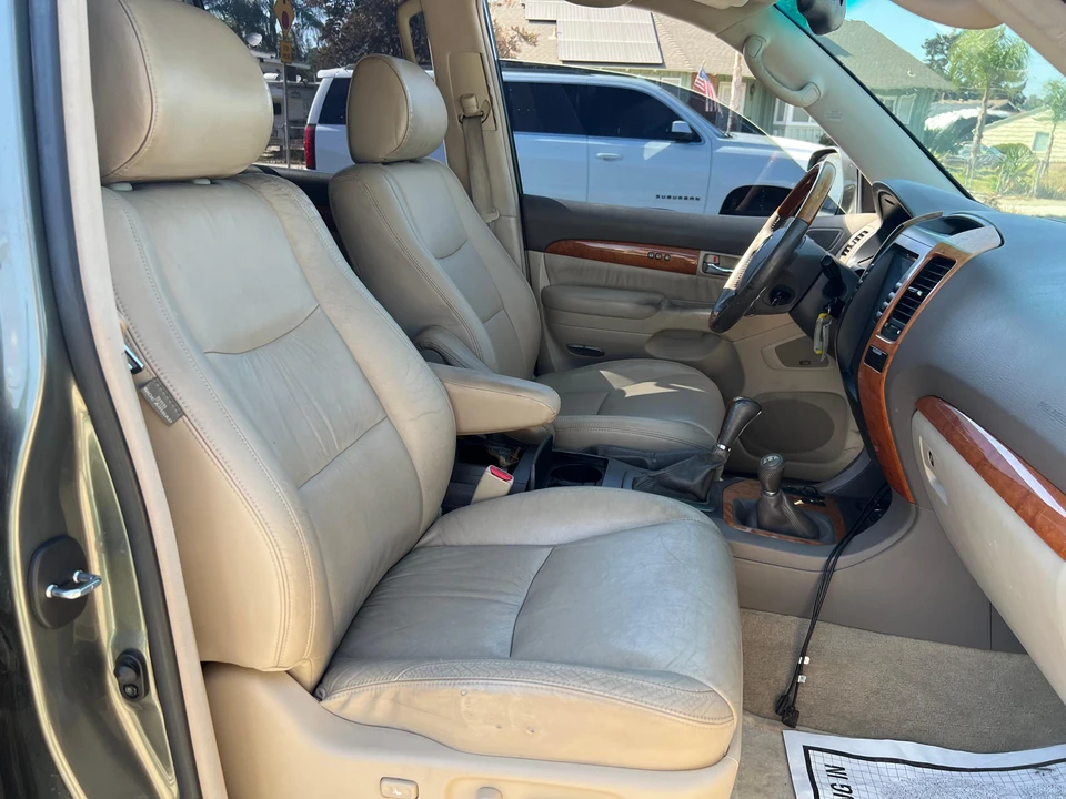 2006 Lexus GX 1st Gen - Image 22 of 31