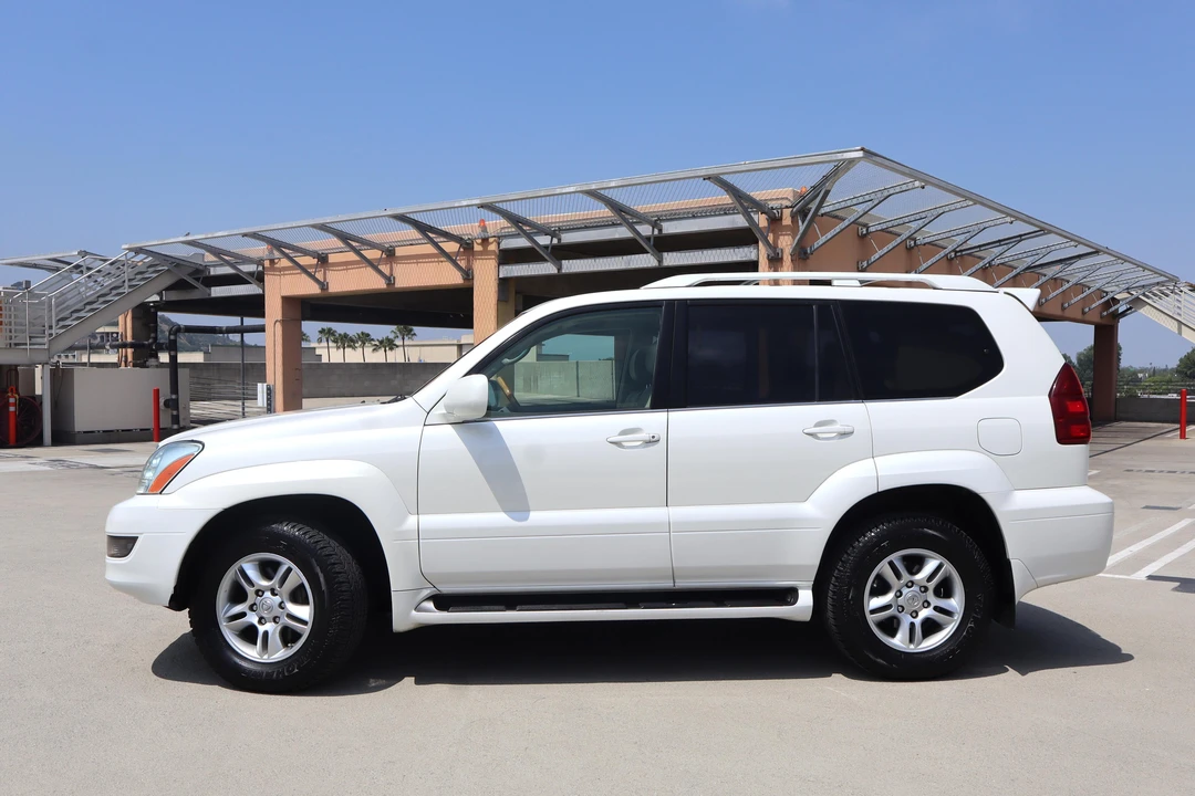 2006 Lexus GX 1st Gen - Image 11 of 31
