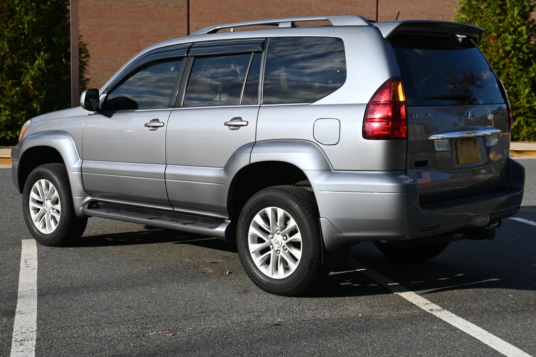 2006 Lexus GX 1st Gen - Image 16 of 31