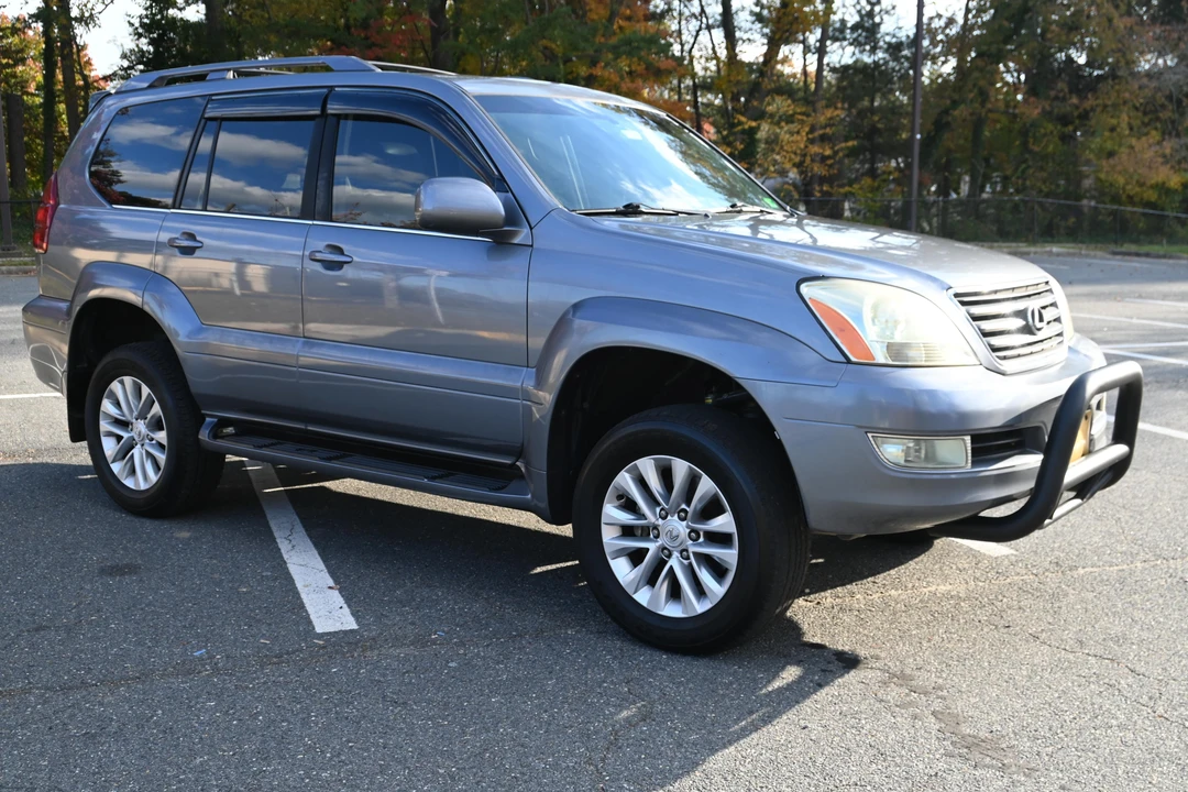 2006 Lexus GX 1st Gen - Image 25 of 31