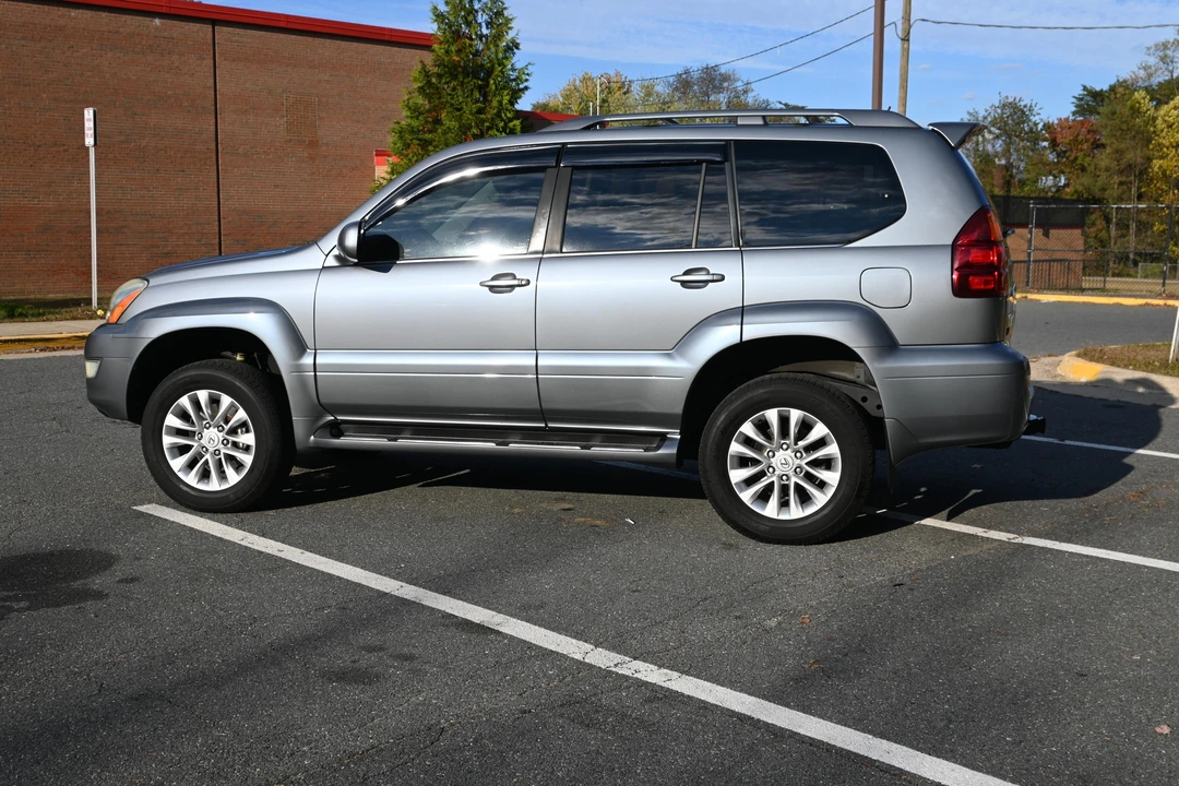 2006 Lexus GX 1st Gen - Image 14 of 31