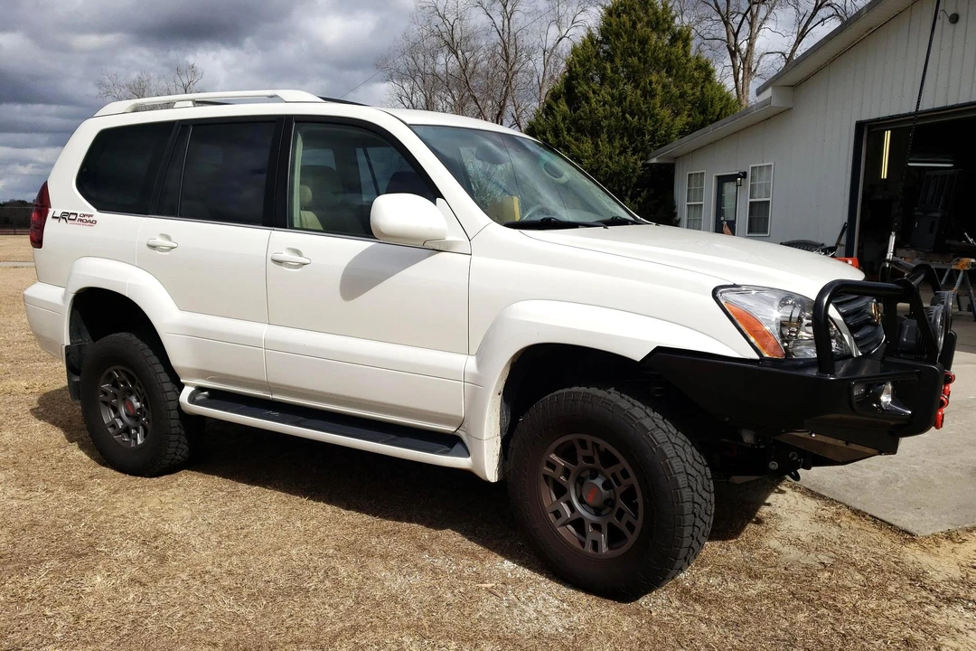 2006 Lexus GX 1st Gen - Image 26 of 31