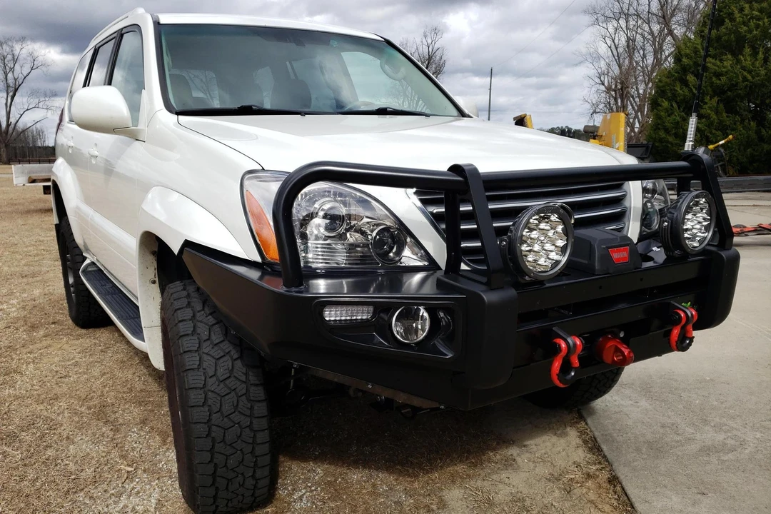 2006 Lexus GX 1st Gen - Image 2 of 31