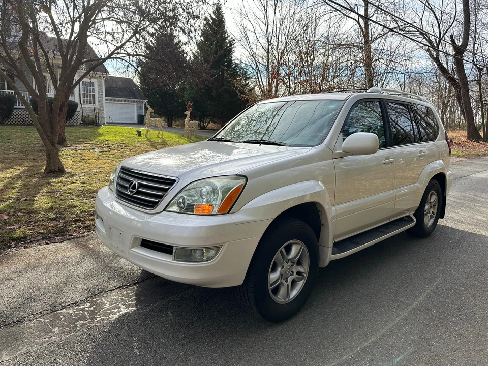 2006 Lexus GX 1st Gen - Image 19 of 31
